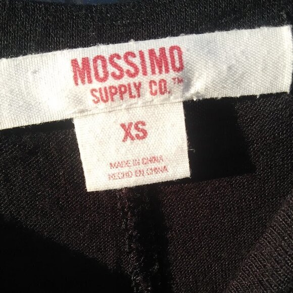 Mossimo Solid Black Lightweight Tee with Cap Sleeves Women's XS - Picture 6 of 8
